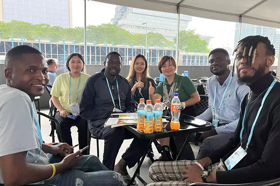 International buyer exhibition booth meeting