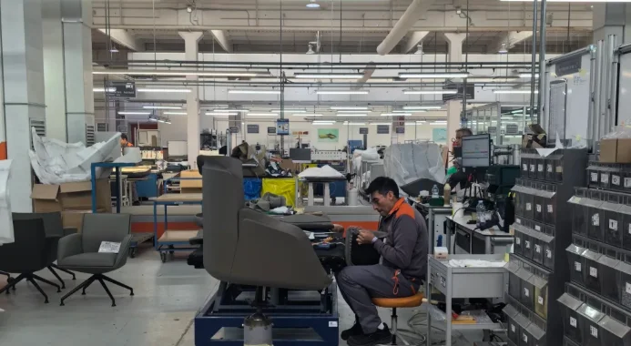China vs Vietnam Manufacturing — Pros, Cons and Supply Chain Realities