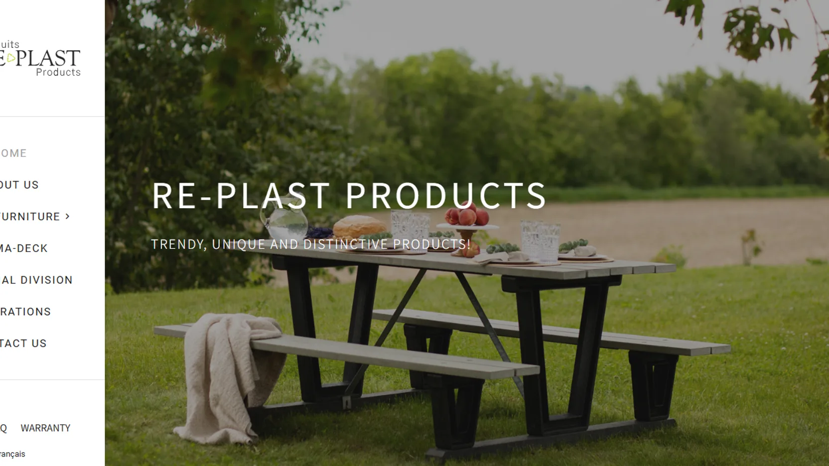 Produits Re-Plast municipal recycled plastic site furniture Quebec
