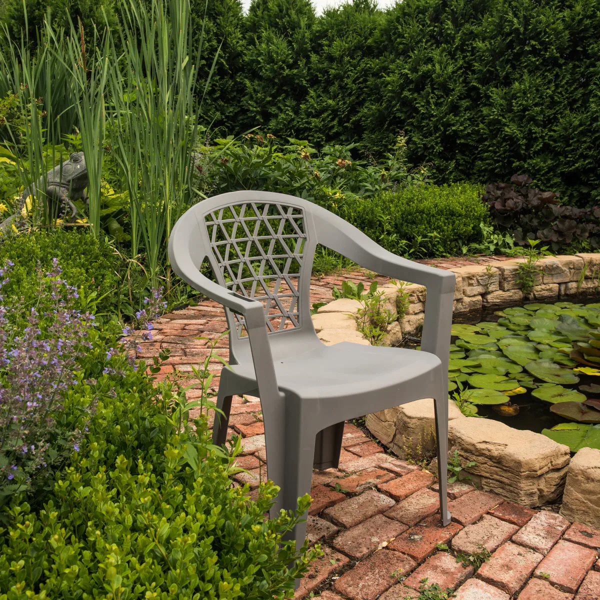 Stackable Resin Plastic Chairs — commercial-grade injection-molded outdoor seating